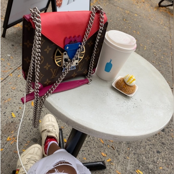 LOUIS VUITTON Monogram Tribal Mask Pochette PM - Picture 4 of 16